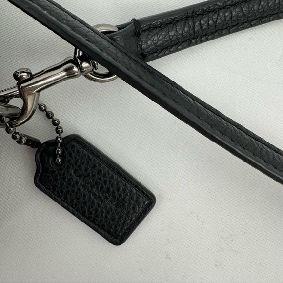 Coach Lacquer Rivets Ladies Small Leather Clutch Handbag - Picture 6 of 15